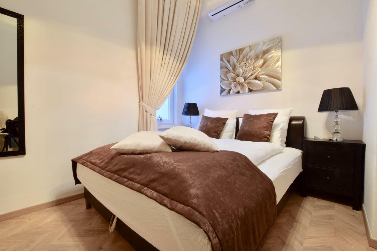 Luxury Apartment By Hi5 - Havas Street บูดาเปสต์ ภายนอก รูปภาพ